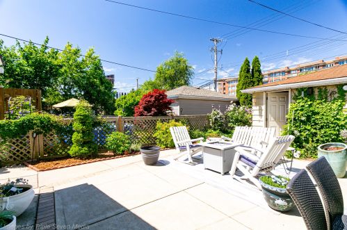 6024 Keating Ave, Chicago IL  60629-5410 exterior