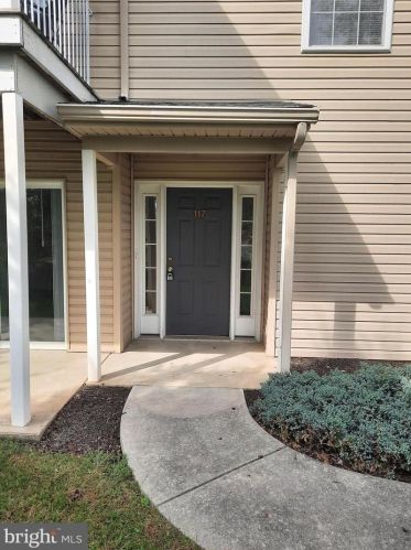 117 Cardinal Ln, Hummelstown PA  17036-8755 exterior