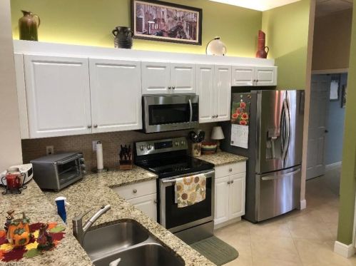 893 Grand Rpd Blvd, Naples FL 34120-4430 exterior