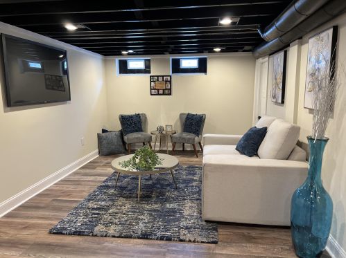 5259 87 St, Milwaukee WI 53224-4131 exterior