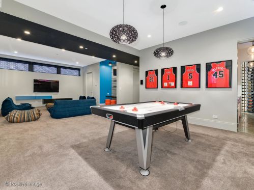 1857 Orch St, Chicago IL 60614-5109 exterior