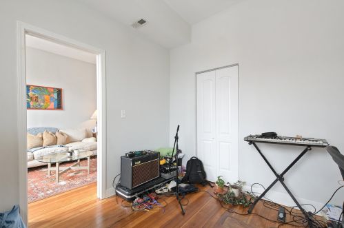 2357 Ohio St, Chicago IL 60624-1443 exterior