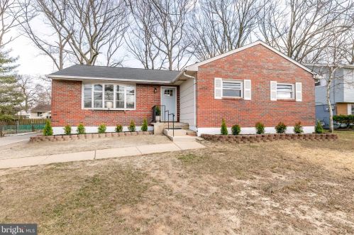 7935 Elvaton Rd, Glen Burnie, MD 21061-6074