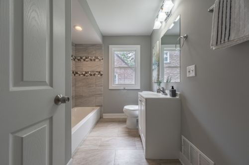 1253 96th St, Chicago IL  60628-1655 exterior