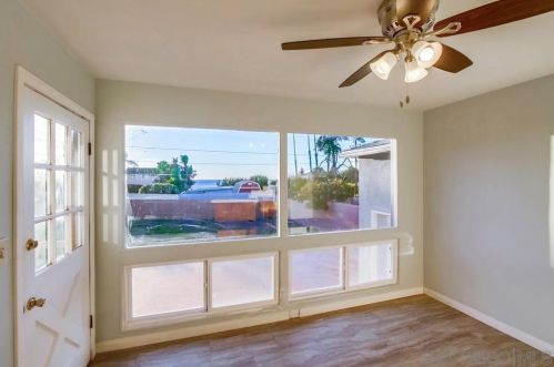 1078 Devonshire Dr, San Diego CA 92107-4038 exterior