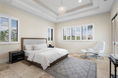 17894 Monte Vis Dr, Boca Raton FL 33496-1057 exterior