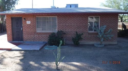 3242 23rd St, Tucson, AZ 85713-2261