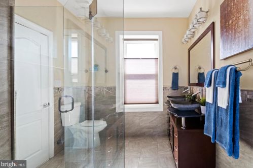 616 M St, Washington DC 20002-3425 exterior