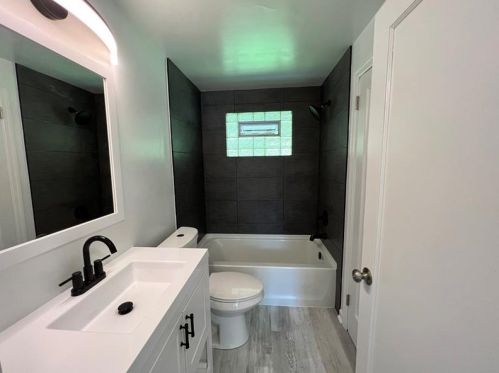 1414 Jefferson Hts Rd, Pittsburgh PA 15235-5220 exterior