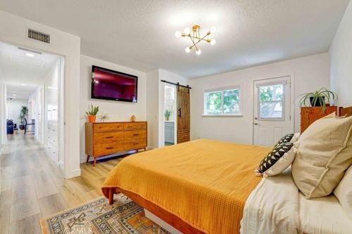 1302 Andrews St, Tustin CA  92780-4510 exterior