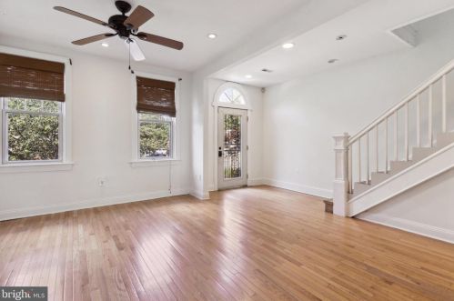 1117 7th St, Washington DC  20001-3609 exterior