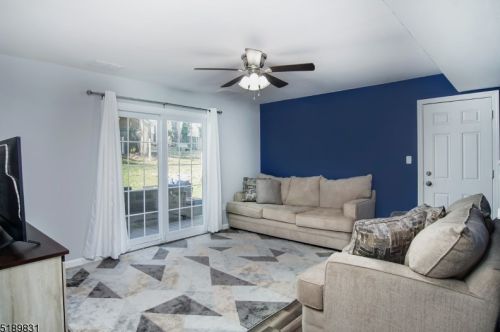 138 College View Dr, Hackettstown NJ  07840-1022 exterior