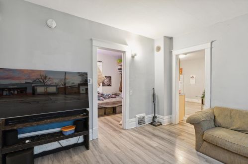 1936 Portage St, Kalamazoo MI 49001-5153 exterior