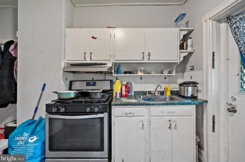 3440 D St, Philadelphia PA 19134-1109 exterior