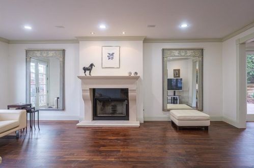 6308 Aylesboro Ave, Pittsburgh PA  15217-1448 exterior