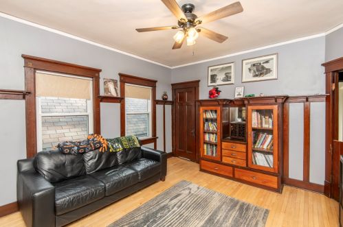 325 Montana St, Milwaukee WI 53219-3077 exterior