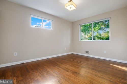 112 Blf Ter, Silver Spring MD 20902-3103 exterior