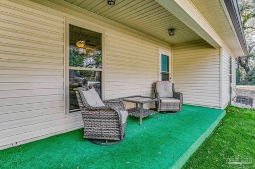 3906 Jarrett St, Milton FL  32571-2426 exterior