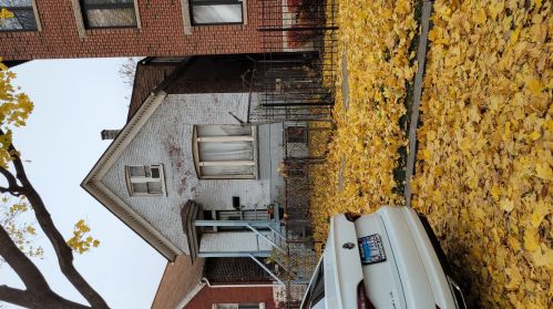 734 50th St, Chicago, IL 60609-5109