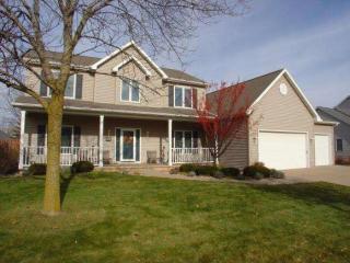 412 Apple Creek Rd, Appleton, WI 54913-8495