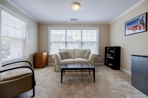 2067 Cobblestone Cir, Atlanta GA 30319-4911 exterior