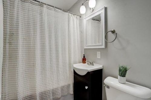 2356 118th St, Milwaukee WI  53226-1126 exterior