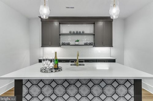 1113 Ingleside Ave, Mc Lean VA  22101-2131 exterior