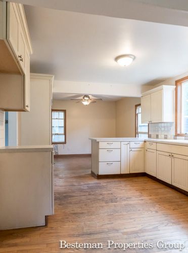 1121 Wilson Ct, Meskegon MI 49441-5150 exterior