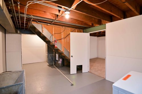 2716 Florida Ave, Waukegan IL 60087-4536 exterior