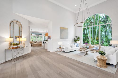 5052 24 Cir, Boca Raton FL 33431-4330 exterior