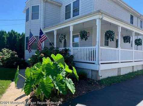 817 13th Ave, Belmar NJ  07719-2857 exterior