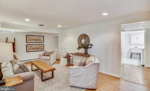 311 Kentucky Ave, Alexandria VA 22305 exterior