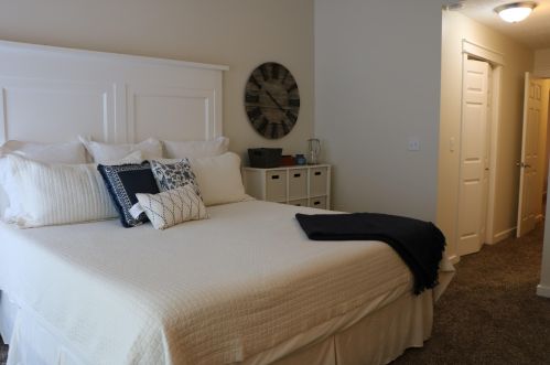 4301 Walnut Hl Dr, Grand Rapids MI 49512-3893 exterior