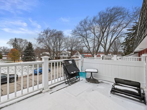 5160 King Arthurs Ct, Milwaukee WI 53221-3138 exterior