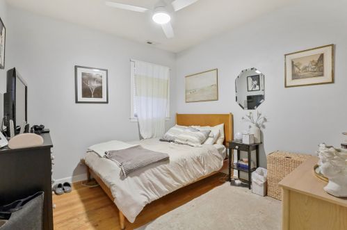 3429 Oakley Ave, Chicago IL 60608-6027 exterior