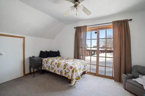 1329 103 Ave, Duluth MN 55808-1722 exterior