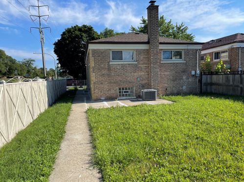 3600 69th Pl, Chicago IL  60629-4243 exterior