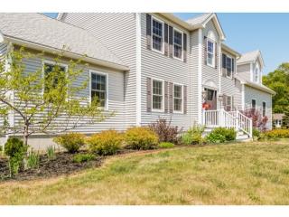 28 Ilona Ln, Concord, NH 03307-0728