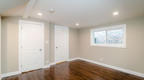 3221 Parnell Ave, Chicago IL 60628-6311 exterior