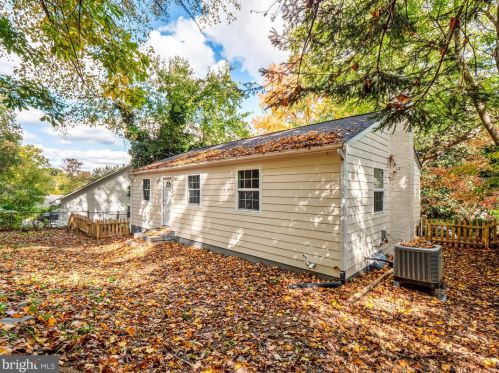 11816 College View Dr, Silver Spring MD  20902-2343 exterior