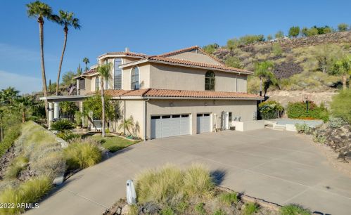 14461 15th Ave, Phoenix AZ  85023-5176 exterior