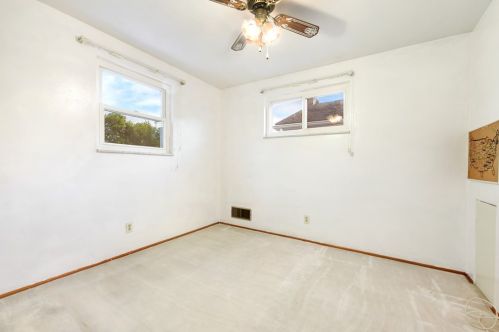 5909 Interboro Ave, Pittsburgh PA 15207-2266 exterior