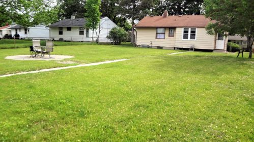 3227 67, Milwaukee WI 53214-1764 exterior