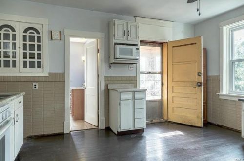 3834 Virginia Ave, Saint Louis MO 63118-4316 exterior