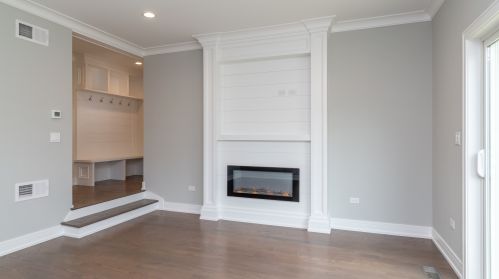 5135 Neenah Ave, Chicago IL  60656-3728 exterior