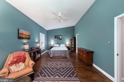 3604 Reservoir Rd, Washington DC  20007-2338 exterior