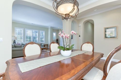 4054 Borders Dr, Folsom CA 95762-5415 exterior