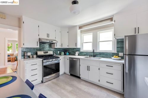 844 Peralta, Berkeley CA 94706-2117 exterior