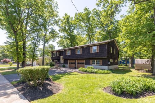 2350 Plainfield Ave, Piscataway NJ 08854-4045 exterior