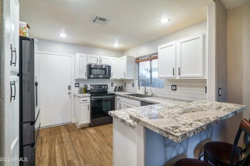 4353 Chuckwalla Cyn, Phoenix, AZ 85044-6133